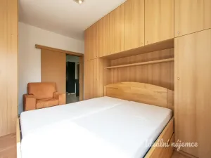 Pronájem bytu 3+kk, Praha - Uhříněves, V kuťatech, 62 m2