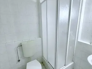 Prodej bytu 2+kk, Praha - Hlubočepy, Trnkovo náměstí, 45 m2