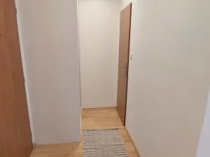 Pronájem bytu 2+kk, Praha, Hudečkova, 40 m2