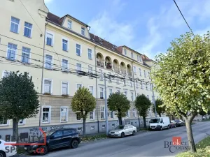 Pronájem bytu 1+kk, Plzeň - Východní Předměstí, Lobezská, 40 m2