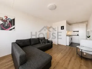 Prodej bytu 2+kk, Praha, K rovinám, 46 m2