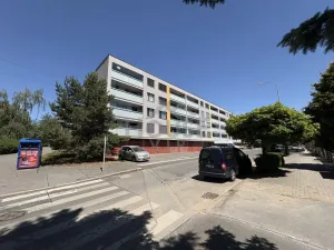 Prodej bytu 2+kk, Praha, K rovinám, 46 m2