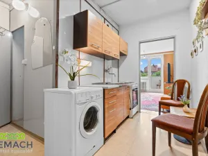 Prodej bytu 1+kk, Otrokovice, J. Valčíka, 34 m2