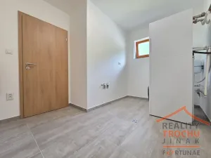 Prodej rodinného domu, Stárkov, 230 m2