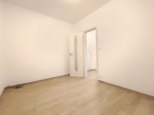 Pronájem bytu 2+kk, Krnov - Pod Bezručovým vrchem, 30 m2