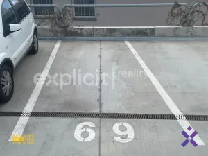 Pronájem garáže, Zlín, Lorencova, 12 m2