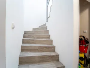 Prodej rodinného domu, Popovičky, Pod Skalkou, 185 m2