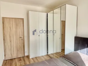 Pronájem bytu 2+kk, Praha, V Pitkovičkách, 43 m2