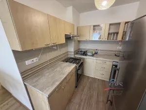 Pronájem bytu 2+kk, Praha - Střížkov, Jablonecká, 42 m2