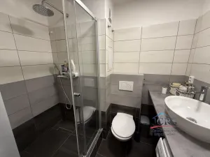 Pronájem bytu 2+kk, Praha - Střížkov, Jablonecká, 42 m2