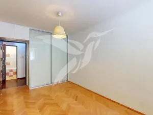 Pronájem bytu 2+1, Plzeň, Brožíkova, 60 m2