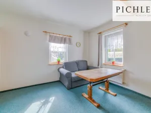 Prodej rodinného domu, Stříbrná, 341 m2