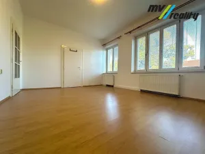 Pronájem bytu 2+kk, Lysá nad Labem, Náměstí B. Hrozného, 50 m2