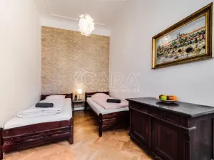 Pronájem bytu 4+1, Praha - Nové Město, Mikulandská, 84 m2