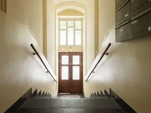 Pronájem bytu 4+1, Praha - Nové Město, Mikulandská, 84 m2