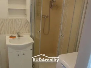 Pronájem bytu 2+1, Zlín, Osvoboditelů, 47 m2