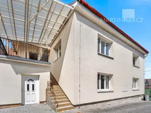 Prodej vícegeneračního domu, Kamenný Přívoz - Hostěradice, 326 m2