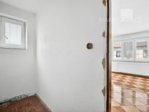Prodej vícegeneračního domu, Kamenný Přívoz - Hostěradice, 326 m2