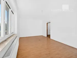 Prodej vícegeneračního domu, Kamenný Přívoz - Hostěradice, 326 m2