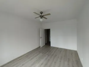 Pronájem bytu 3+1, Praha - Malešice, Počernická, 72 m2