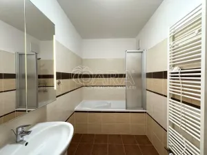 Pronájem bytu 3+kk, Praha - Háje, Jurkovičova, 78 m2