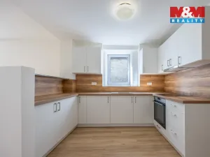 Prodej rodinného domu, Chožov, 120 m2