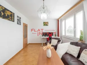 Prodej bytu 2+1, Praha - Kobylisy, Paláskova, 56 m2