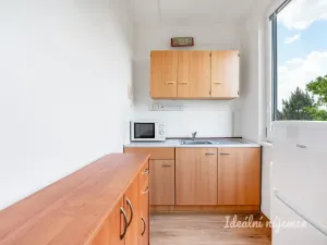 Pronájem bytu 1+1, Praha - Chodov, Kunínova, 28 m2