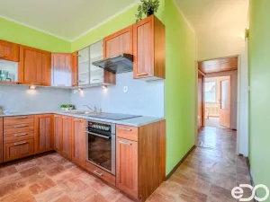 Prodej bytu 4+1, Broumov, U Větrolamu, 77 m2
