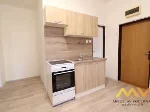 Pronájem bytu 1+1, Hradec Králové - Nový Hradec Králové, Hlavní, 25 m2