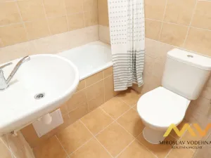 Pronájem bytu 1+1, Hradec Králové - Nový Hradec Králové, Hlavní, 25 m2