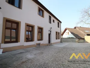 Pronájem bytu 1+1, Hradec Králové - Nový Hradec Králové, Hlavní, 25 m2