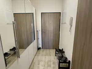 Pronájem bytu 1+kk, Praha - Letňany, Pavla Beneše, 37 m2