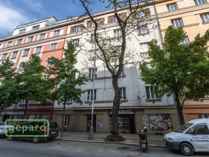 Prodej bytu 1+1, Praha - Holešovice, Osadní, 53 m2