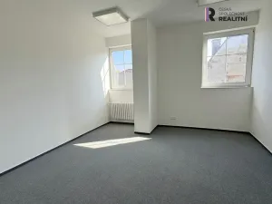 Pronájem kanceláře, Karlovy Vary, T. G. Masaryka, 20 m2