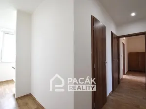 Pronájem bytu 3+1, Olomouc - Neředín, Stiborova, 70 m2