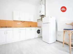 Pronájem bytu 1+kk, Karlovy Vary, Moskevská, 20 m2