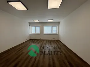Pronájem skladu, Herink, Hlavní, 1106 m2