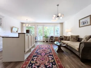Pronájem bytu 3+kk, Praha - Břevnov, Ve Střešovičkách, 81 m2