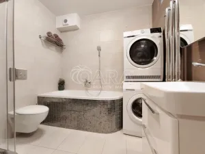 Pronájem bytu 3+kk, Praha - Břevnov, Ve Střešovičkách, 81 m2