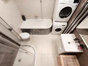 Pronájem bytu 3+kk, Praha - Břevnov, Ve Střešovičkách, 81 m2