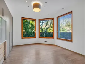 Prodej rodinného domu, Průhonice, Jitrocelová, 380 m2