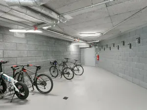 Pronájem kanceláře, Praha - Libeň, Voctářova, 690 m2