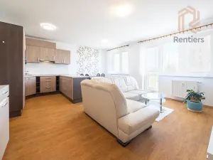 Pronájem bytu 2+kk, Brandýs nad Labem-Stará Boleslav, Kralupská, 55 m2