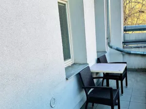 Pronájem bytu 2+kk, Praha - Braník, Branická, 51 m2
