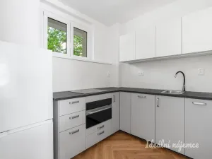 Pronájem bytu 1+kk, Praha - Krč, Obětí 6. května, 35 m2