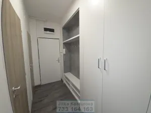 Pronájem bytu 2+1, Krnov - Pod Cvilínem, SPC S, 58 m2