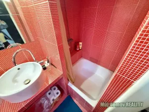 Pronájem bytu 3+1, Praha - Horní Počernice, Khodlova, 85 m2