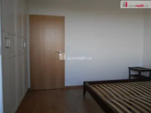 Pronájem bytu 2+kk, Praha - Horní Měcholupy, Modenská, 81 m2