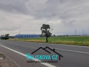 Prodej komerčního pozemku, Hulín, 7249 m2